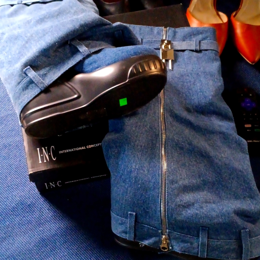 Jean boots